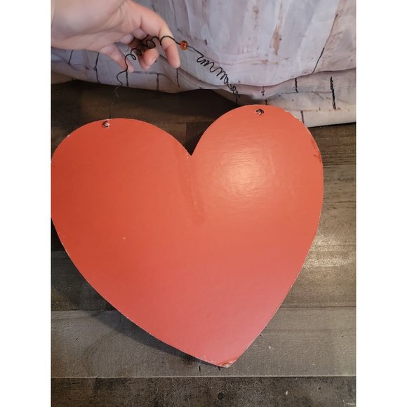 Red wooden glitter heart Valentine's sign decor - Picture 4 of 6